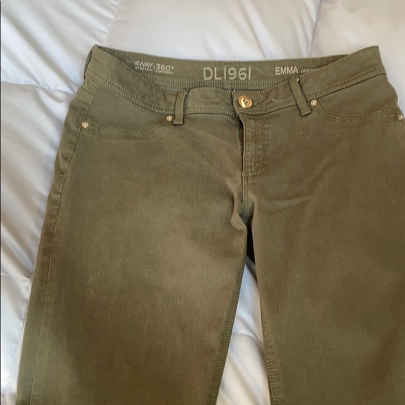 Khaki DL1961 Jeans - Picture 1 of 5